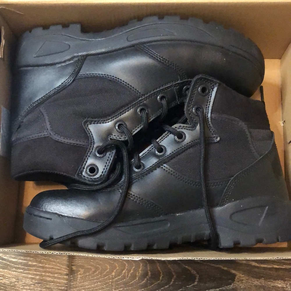 Mens Black Tactical Boots